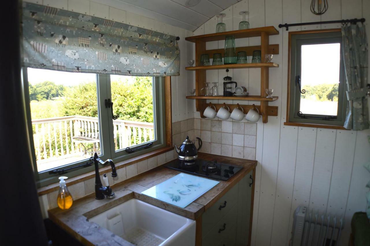 Rose Shepherds Hut Badlesmere Buitenkant foto