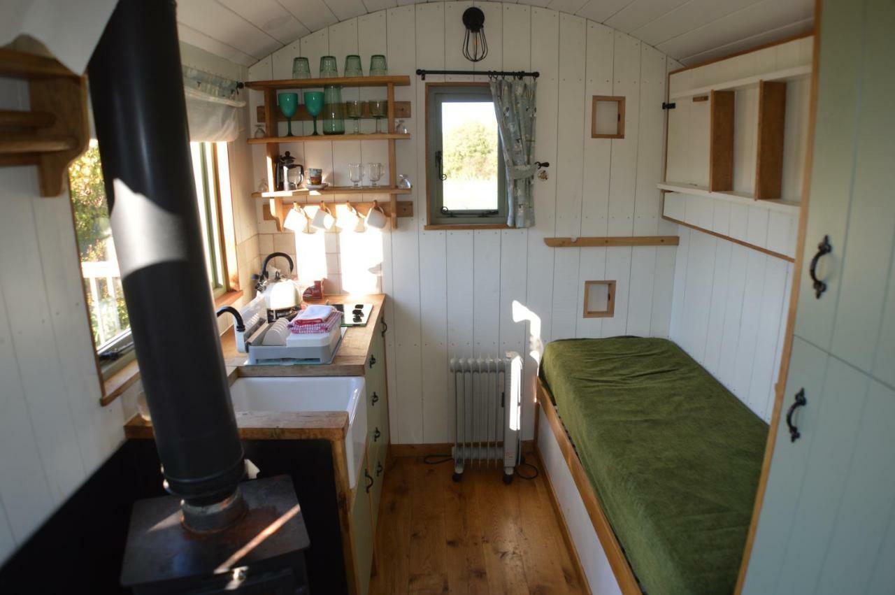 Rose Shepherds Hut Badlesmere Buitenkant foto