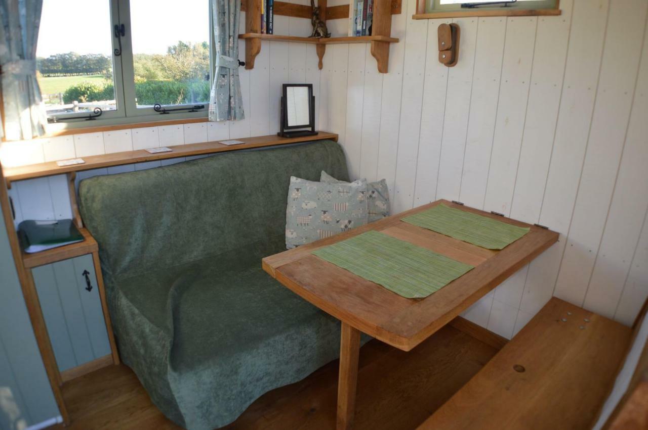 Rose Shepherds Hut Badlesmere Buitenkant foto